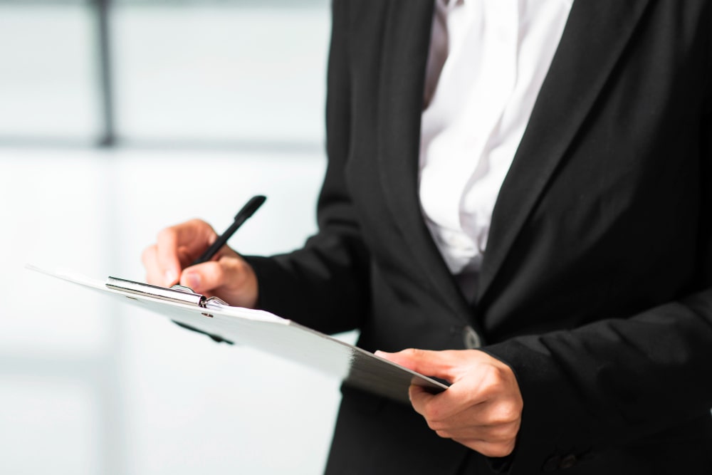 Choosing an Advocate in Kerala